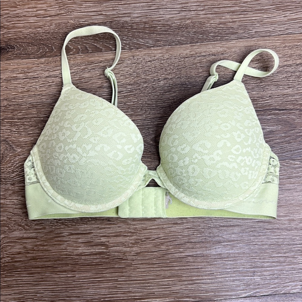 💕 Victoria’s Secret Pink Push-Up Bra Bundle – Size Medium (Approx. 34C) - Picture 3 of 16